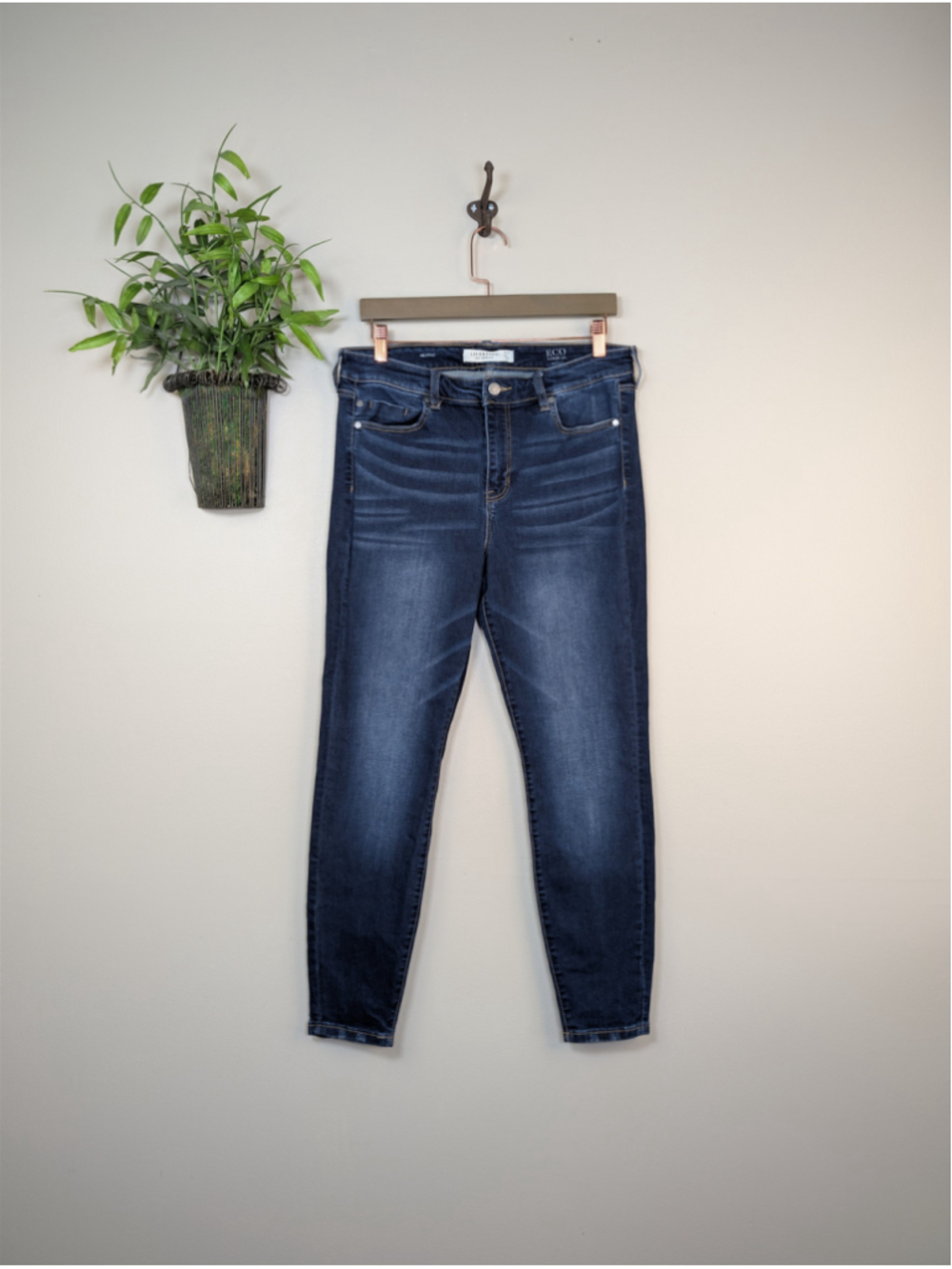 Liverpool 12P Abby Skinny Jeans Eco Logical High Rise Dark Benton Wash Stretch